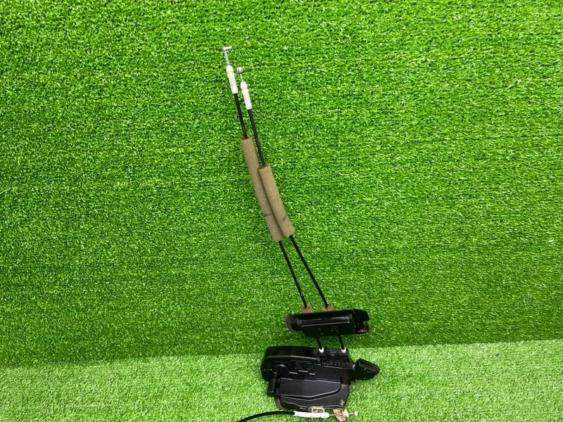 Замок двери передней правой, 6000 рублей, Москва