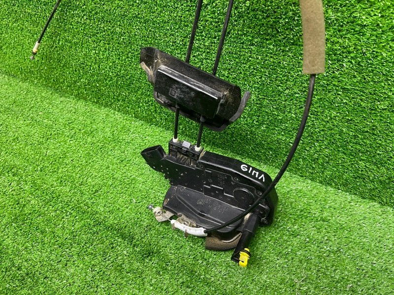 Замок двери передней левой, 10000 рублей, Москва