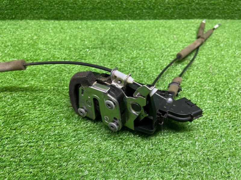 Замок двери задней правой, 3000 рублей, Москва