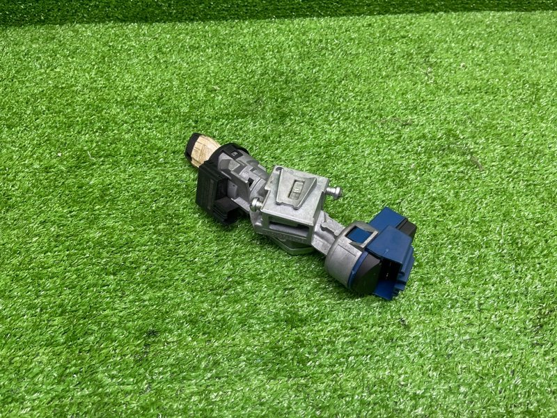 Замок зажигания, 2100 рублей, Москва