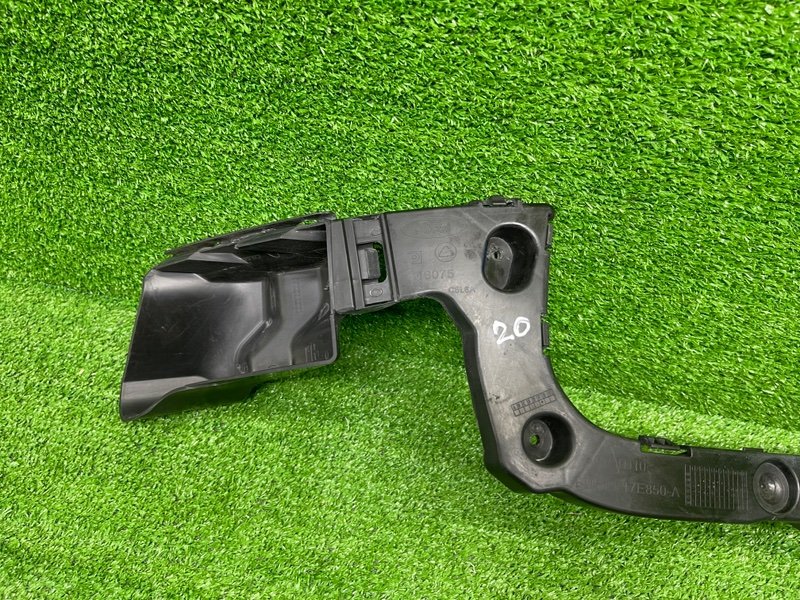 Направляющая заднего бампера, 1100 рублей, Москва