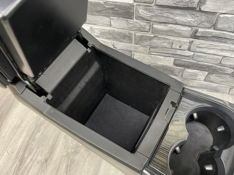 Подлокотник, 15000 рублей, Москва