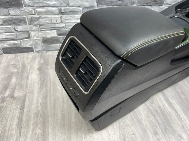 Подлокотник, 15000 рублей, Москва