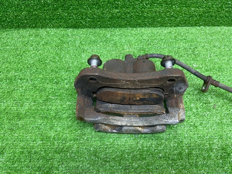 Суппорт тормозной передний правый, 4000 рублей, Москва