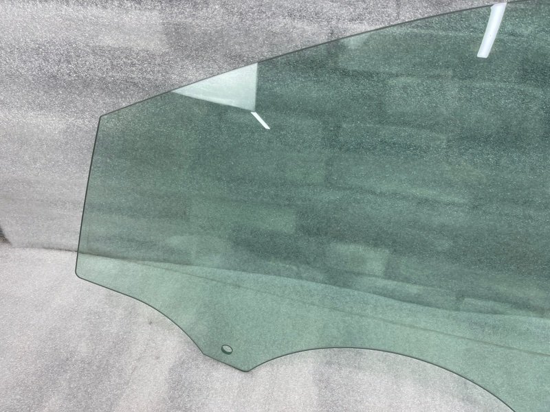 Стекло двери передней левой, 1100 рублей, Москва