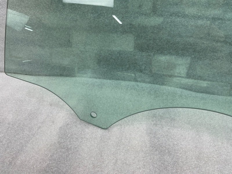 Стекло двери передней левой, 1100 рублей, Москва