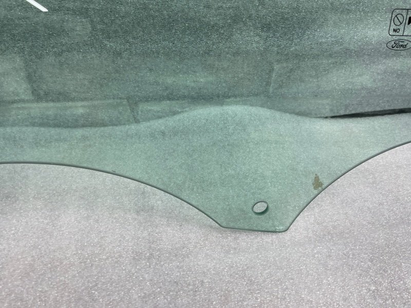 Стекло двери передней левой, 1100 рублей, Москва