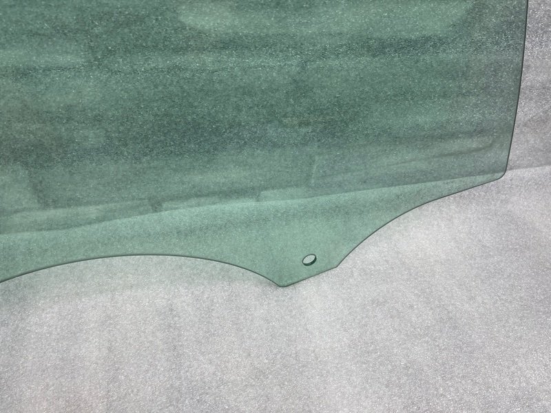 Стекло двери передней правой, 1200 рублей, Москва