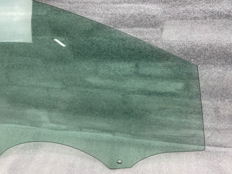 Стекло двери передней правой, 1200 рублей, Москва