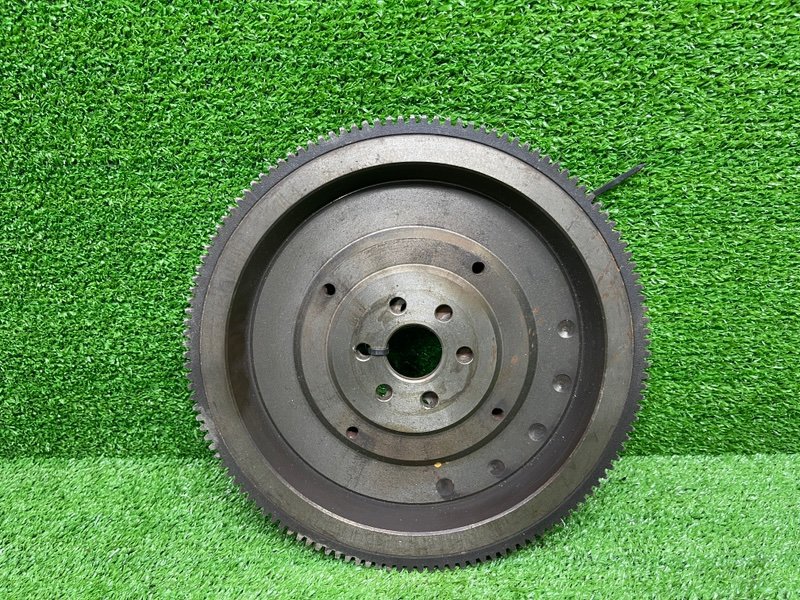 Маховик, 1500 рублей, Москва