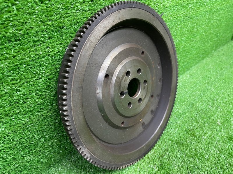 Маховик, 1500 рублей, Москва