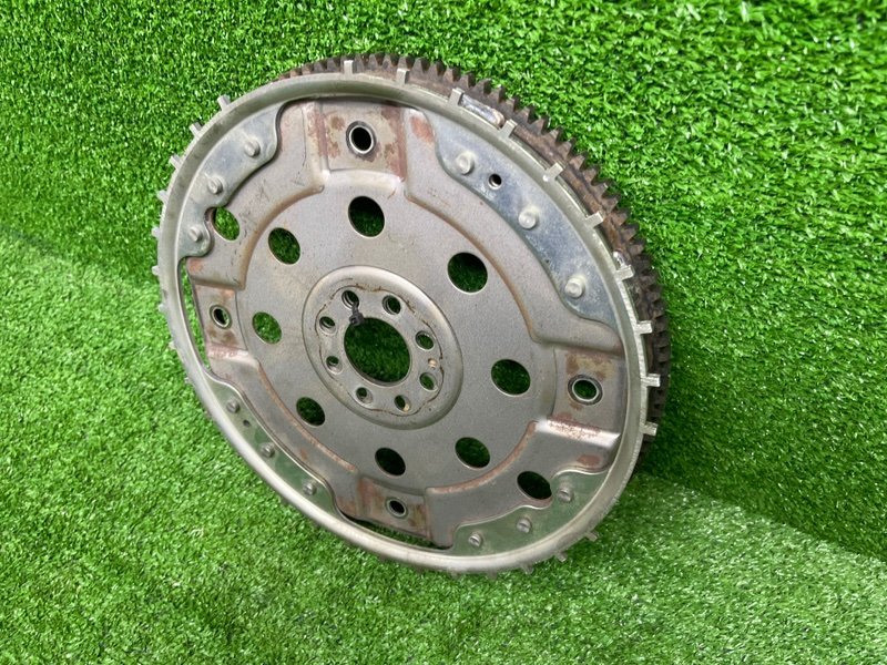 Маховик, 1500 рублей, Москва