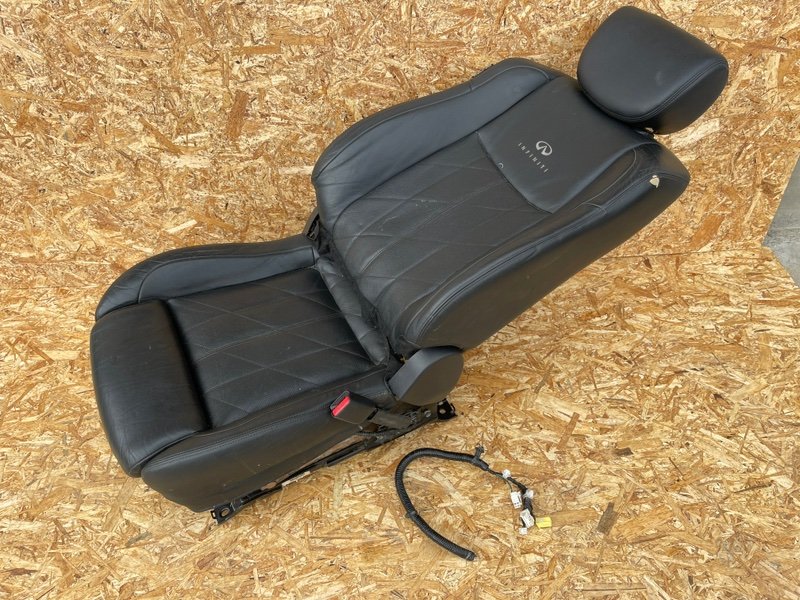 Сиденье переднее правое, 30000 рублей, Москва