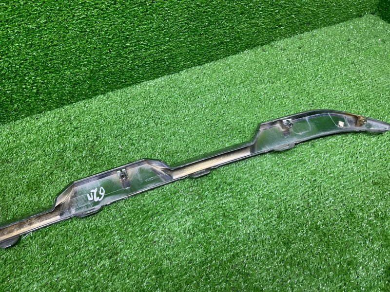 Накладка переднего бампера, 2000 рублей, Москва