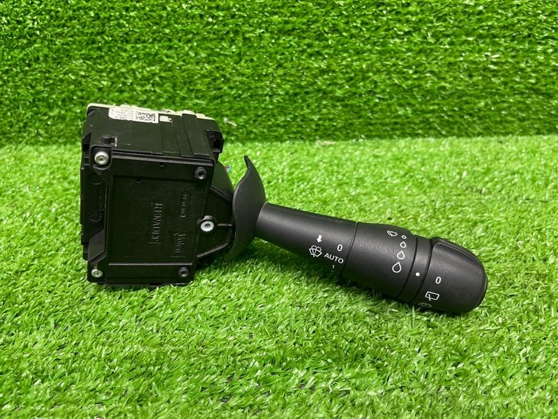 Переключатель стеклоочистителей, 2000 рублей, Москва