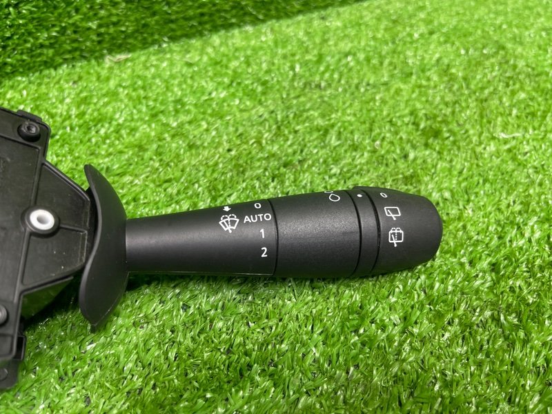 Переключатель стеклоочистителей, 2000 рублей, Москва