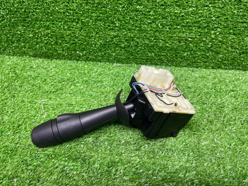 Переключатель стеклоочистителей, 2000 рублей, Москва