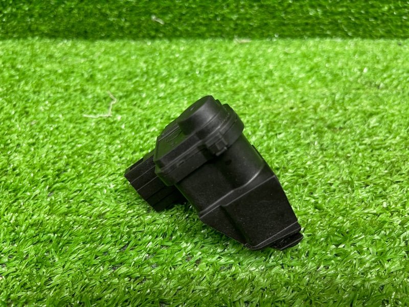 Замок лючка бензобака, 2000 рублей, Москва