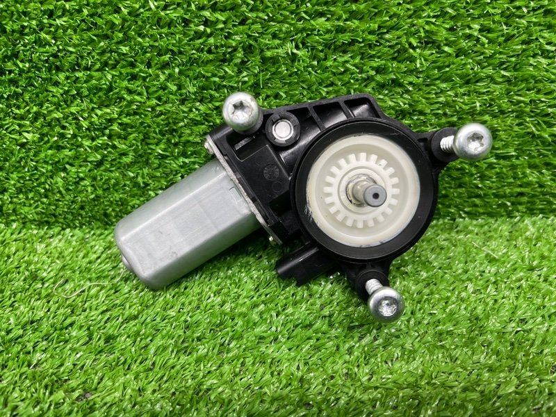 Моторчик стеклоподъемника, 1000 рублей, Москва