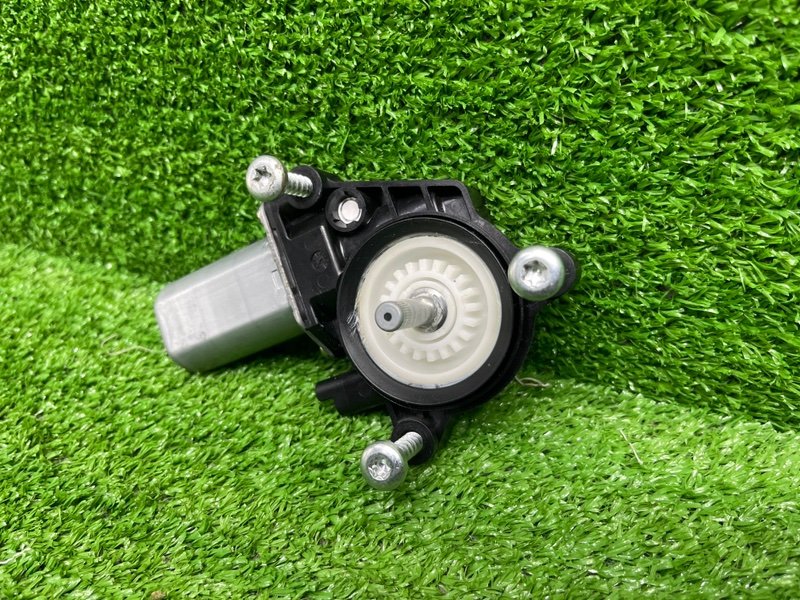 Моторчик стеклоподъемника, 1000 рублей, Москва