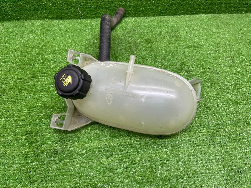 Бачок расширительный, 1000 рублей, Москва