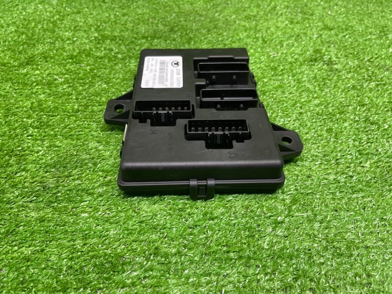 Блок электронный, 5000 рублей, Москва