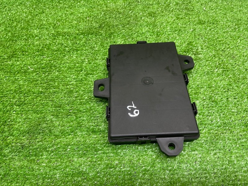 Блок электронный, 5000 рублей, Москва