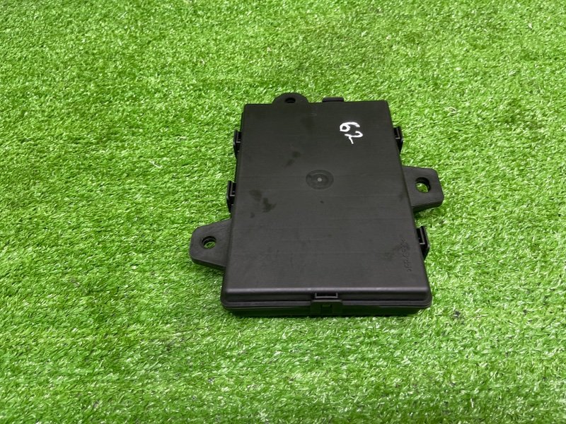 Блок электронный, 5000 рублей, Москва