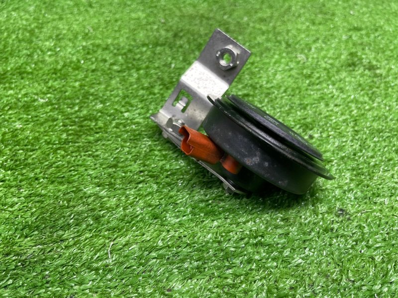 Звуковой сигнал, 500 рублей, Москва