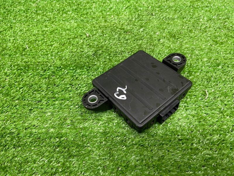 Блок электронный, 1000 рублей, Москва