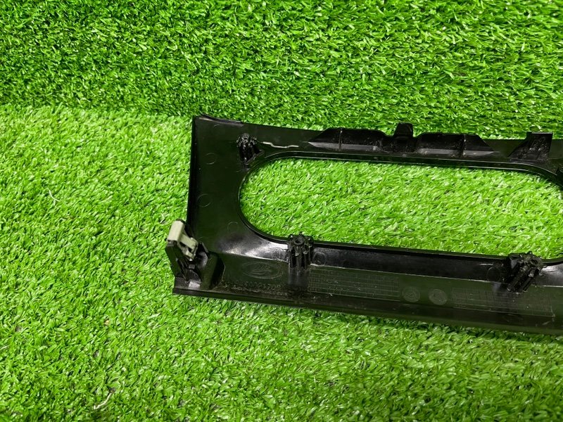 Накладка декоративная, 2000 рублей, Москва