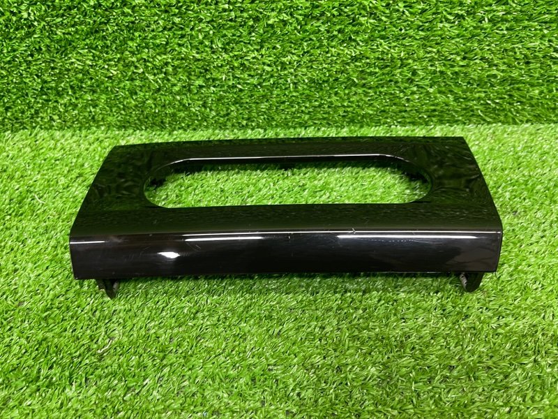 Накладка декоративная, 2000 рублей, Москва