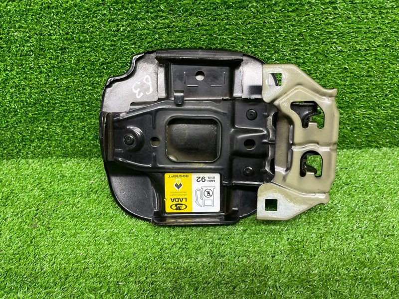 Лючок топливного бака, 1000 рублей, Москва