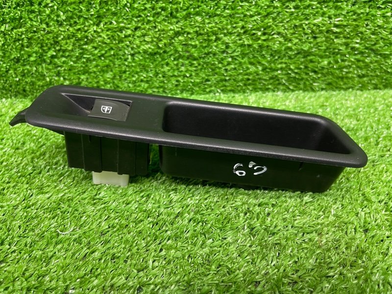 Кнопка стеклоподъемника, 550 рублей, Москва