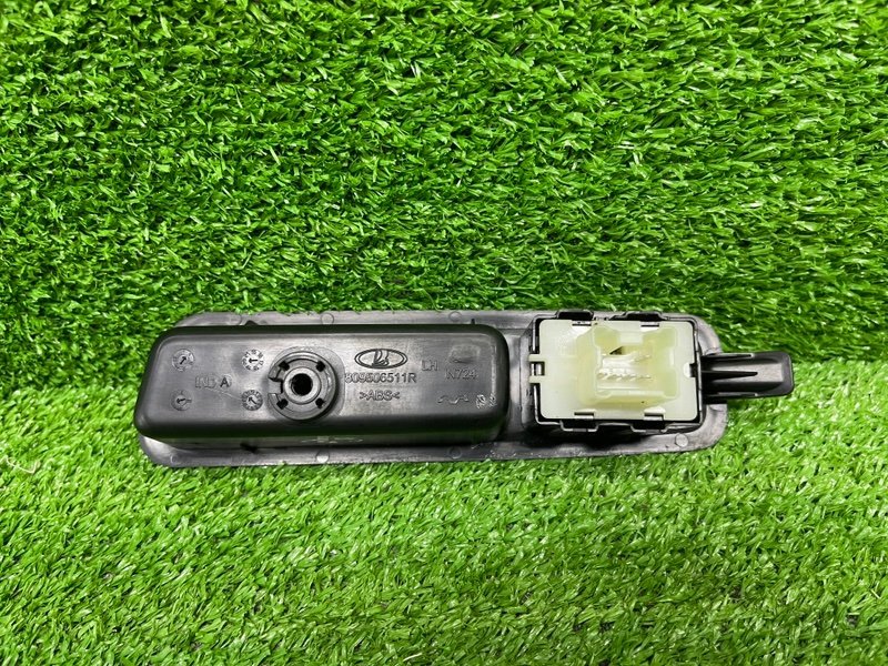 Кнопка стеклоподъемника, 550 рублей, Москва