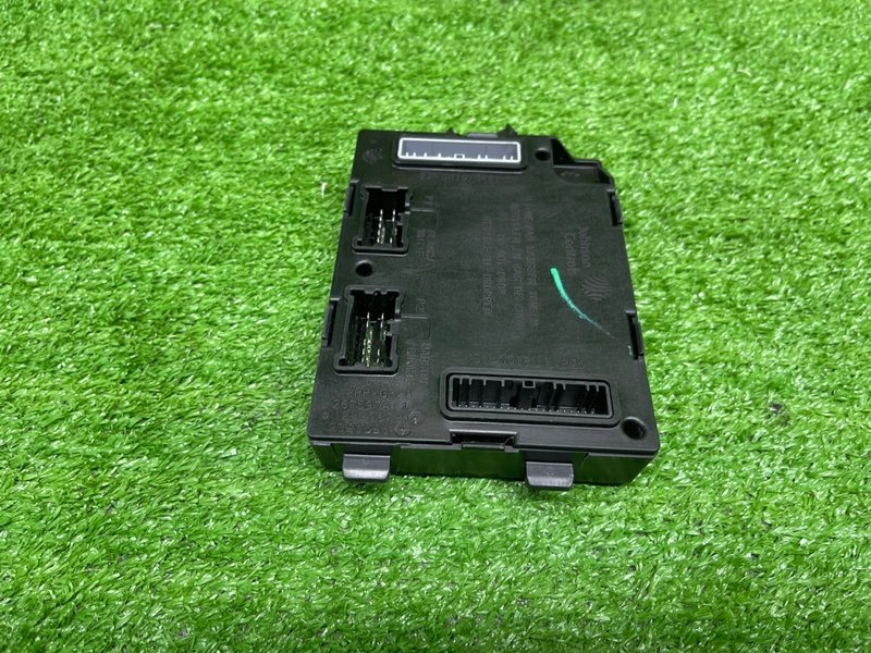 Блок электронный, 3000 рублей, Москва