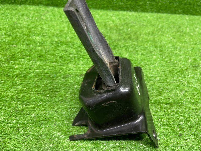 Опора двигателя, 1000 рублей, Москва