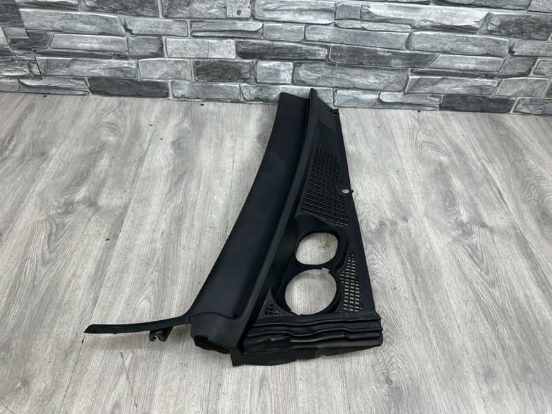 Планка под лобовое стекло, 1000 рублей, Москва