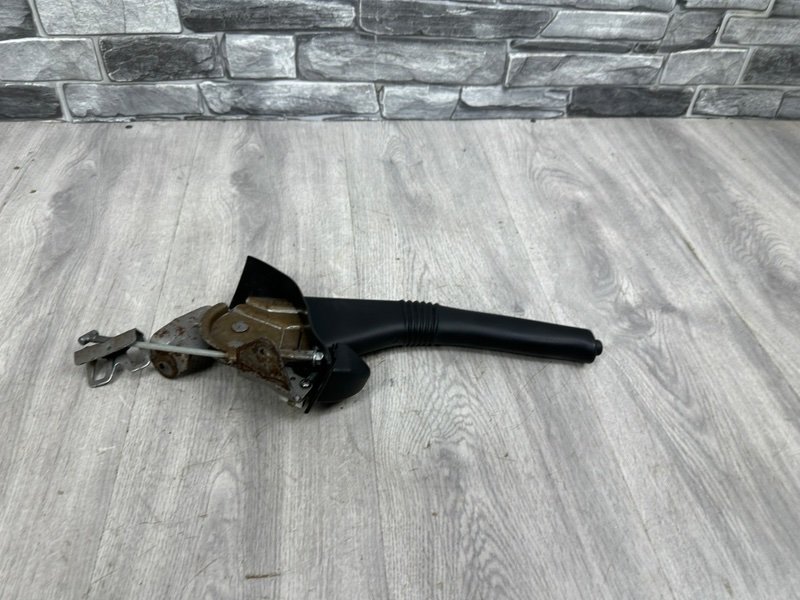 Рычаг стояночного тормоза, 950 рублей, Москва