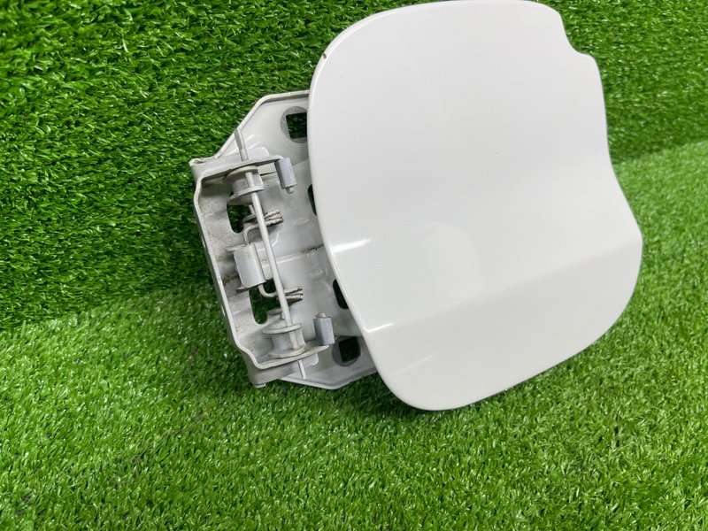 Лючок топливного бака, 1000 рублей, Москва