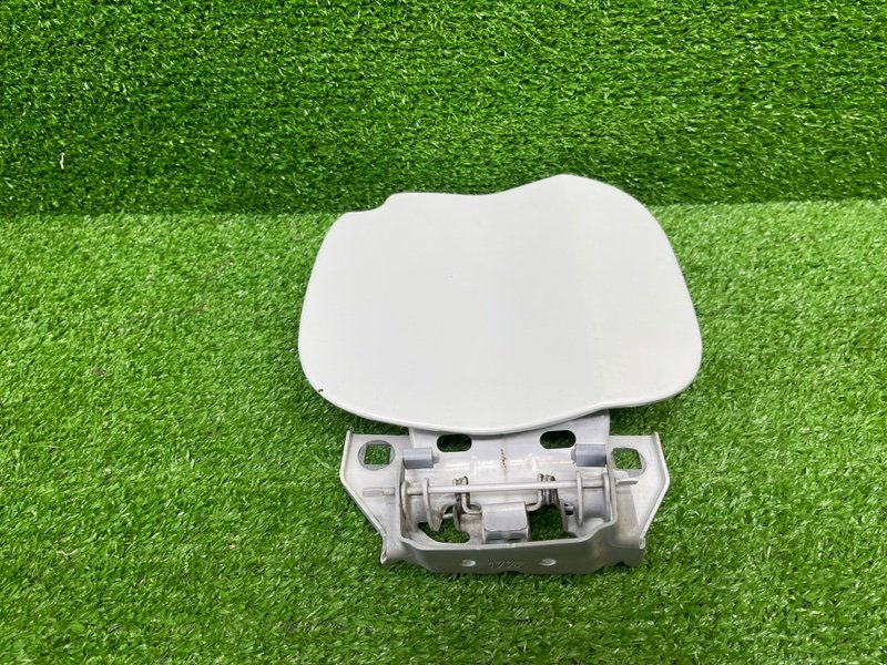 Лючок топливного бака, 1000 рублей, Москва