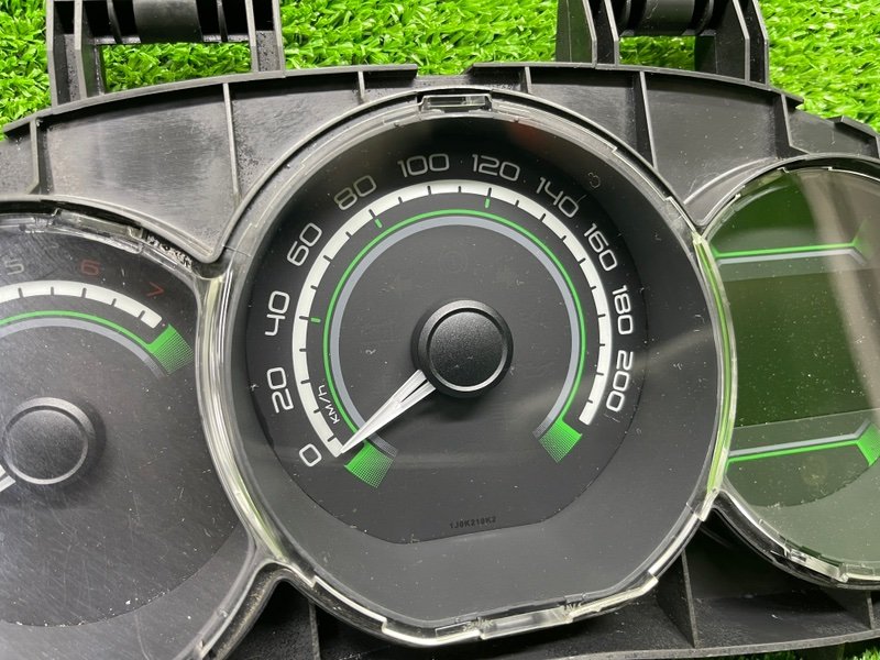 Панель приборов, 2200 рублей, Москва