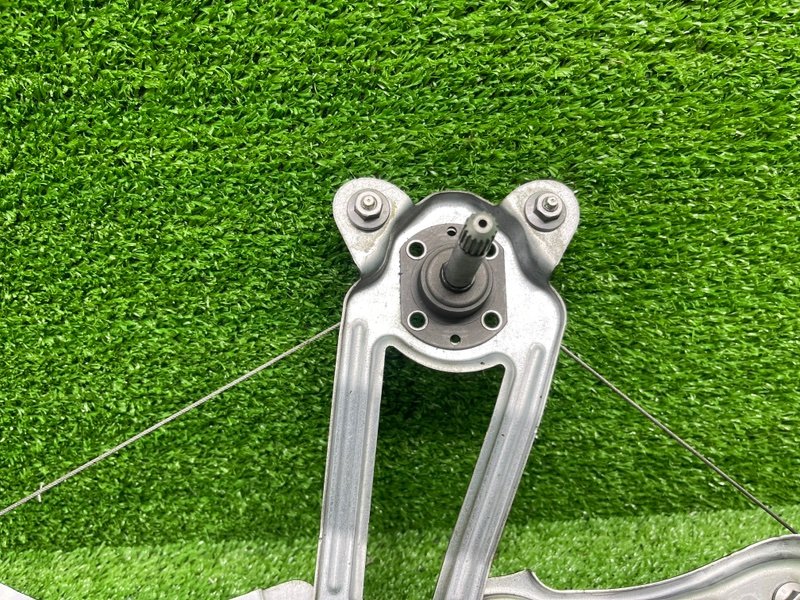 Стеклоподъемник задний, 1000 рублей, Москва