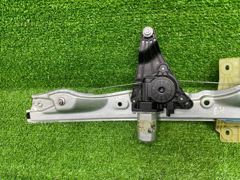 Стеклоподъемник передний, 2000 рублей, Москва