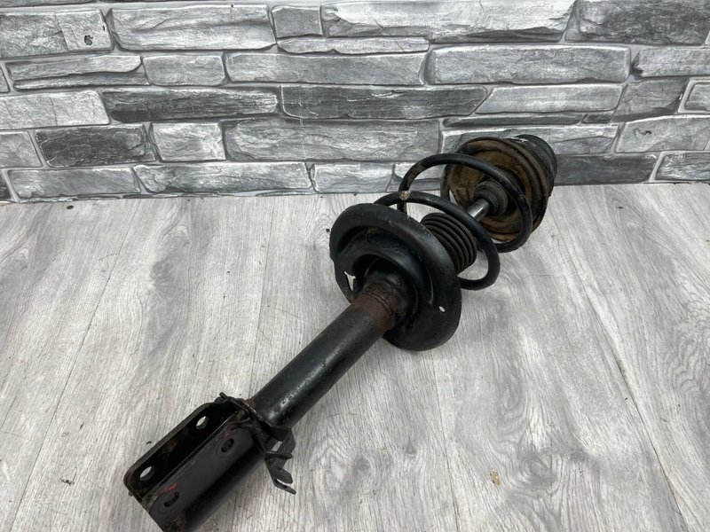 Амортизатор передний, 2500 рублей, Москва