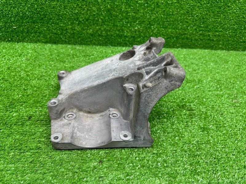 Кронштейн компрессора кондиционера, 1000 рублей, Москва