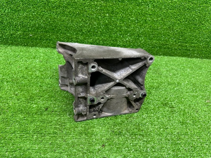 Кронштейн компрессора кондиционера, 1000 рублей, Москва