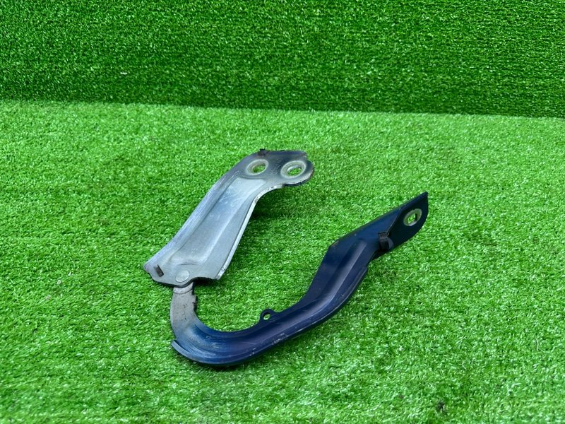 Петля капота, 950 рублей, Москва