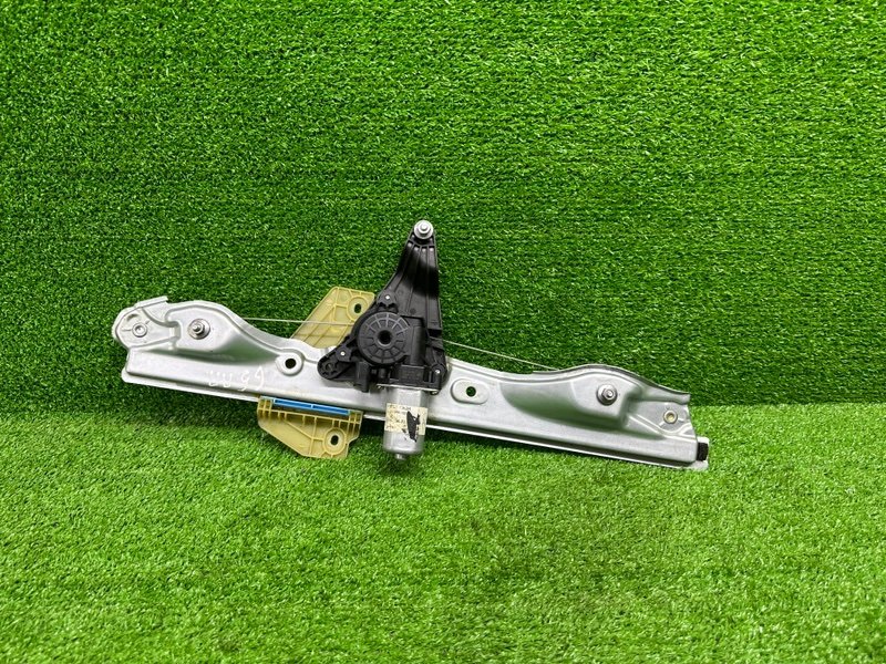 Стеклоподъемник передний, 2000 рублей, Москва