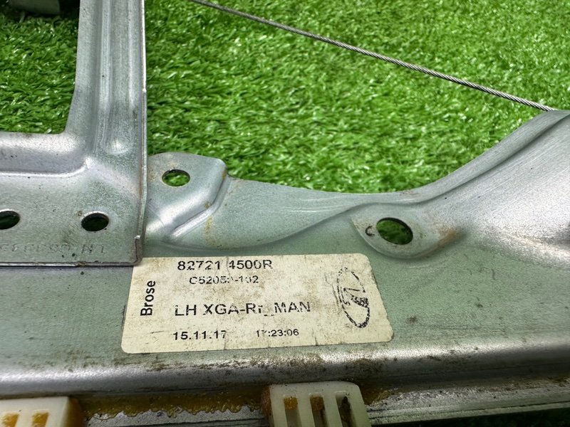 Стеклоподъемник задний, 1000 рублей, Москва